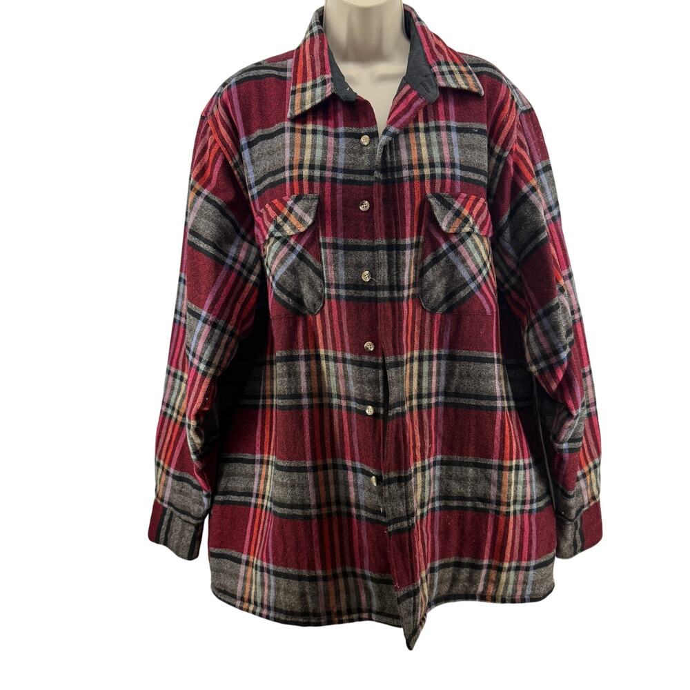Vintage Strawbridge & Clothier Red Gray Plaid Quilted Button Front Shirt Men